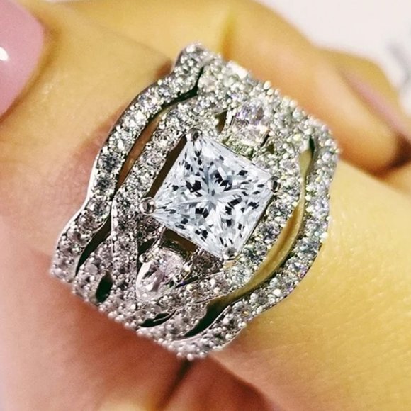 NEW 18K White Gold Princess Cut Diamond 3PC Ring x - Picture 1 of 15